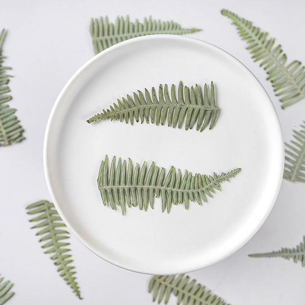 osmunda flower plant leaf specimen glue dropping mobile phone case children's teaching bookmark p frame sticker diy manual festival gif
osmunda flower plant leaf specimen glue dropping mobile phone case children's teaching bookmark p frame sticker diy manual festival gif