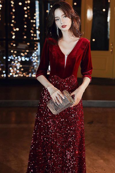 burgundy bling sequins lady wedding party dresses v-neck velour straight dress cheongsam skirt elegant evening prom gown ethnic clothin, Red
burgundy bling sequins lady wedding party dresses v-neck velour straight dress cheongsam skirt elegant evening prom gown ethnic clothin, Red