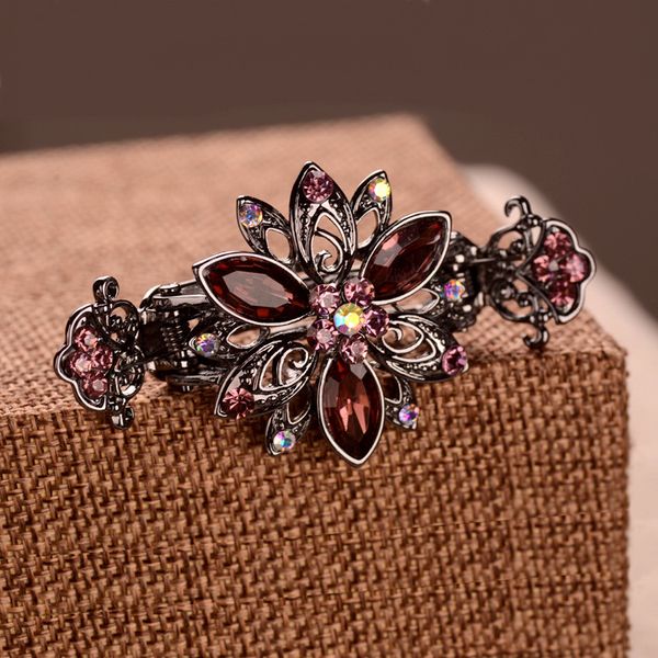 factory wholesale classic stick diamond alloy accessories crab women's curling hair clip headdress hea/rtsch/rome
factory wholesale classic stick diamond alloy accessories crab women's curling hair clip headdress hea/rtsch/rome