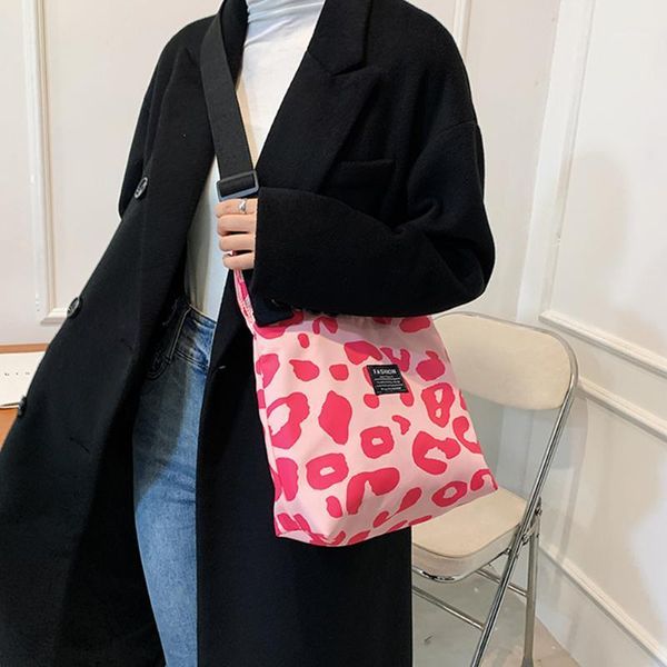 evening bags creative women shoulder bag checker leopard print casual female all season match messenger
evening bags creative women shoulder bag checker leopard print casual female all season match messenger