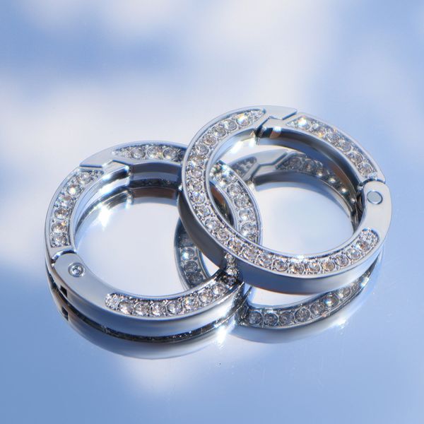 key rings key chain accsori high-grade jewelry creative diamond sp ring, Slivery;golden
key rings key chain accsori high-grade jewelry creative diamond sp ring, Slivery;golden