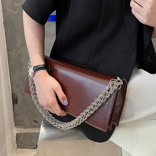 evening bags high sense of retro summer underarm bag 2021 fashion personality all-match female designer atmospheric chain shoulder
evening bags high sense of retro summer underarm bag 2021 fashion personality all-match female designer atmospheric chain shoulder