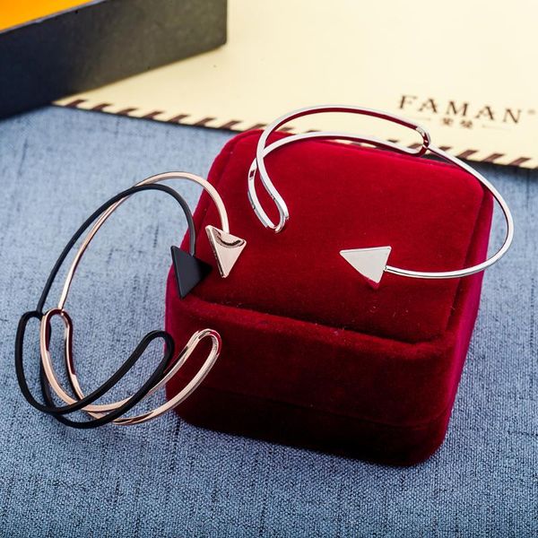charm bracelets europe and the united states fashion simple generous triangle arrow irregular bracelet smooth double stereo opening, Golden;silver
charm bracelets europe and the united states fashion simple generous triangle arrow irregular bracelet smooth double stereo opening, Golden;silver