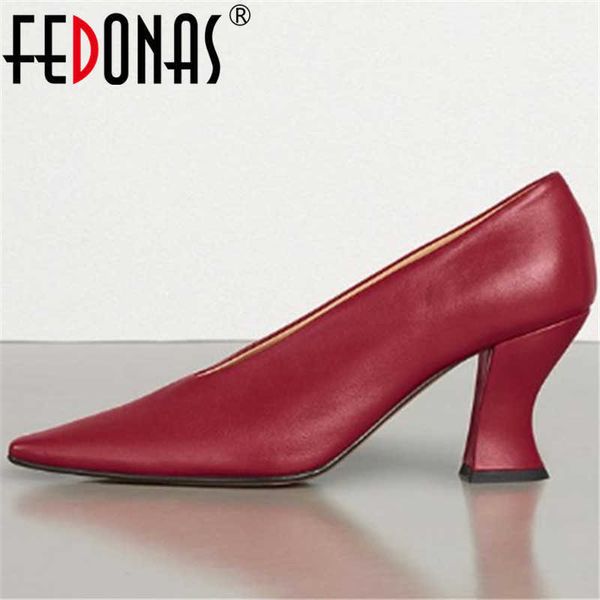 shallow genuine leather fashion ladies shoes square toe thick heels pumps arrival party wedding woman 210528, Black
shallow genuine leather fashion ladies shoes square toe thick heels pumps arrival party wedding woman 210528, Black