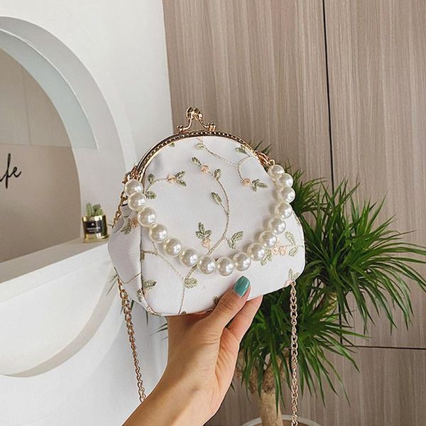 sling bag female women's hand bags 2021 luxury designer handbag vintage beading lace chain messenger shoulder for women
sling bag female women's hand bags 2021 luxury designer handbag vintage beading lace chain messenger shoulder for women