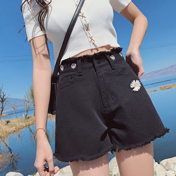 women's shorts little chrysanthemum denim new high waist pants in spring and summer 2020, White;black
women's shorts little chrysanthemum denim new high waist pants in spring and summer 2020, White;black