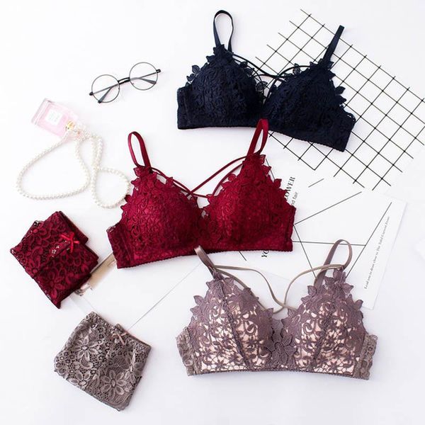 bras sets style love triangle cup petal bra set with thin, non-steel rim gathered underwear lace girlish sexy, Red;black
bras sets style love triangle cup petal bra set with thin, non-steel rim gathered underwear lace girlish sexy, Red;black
