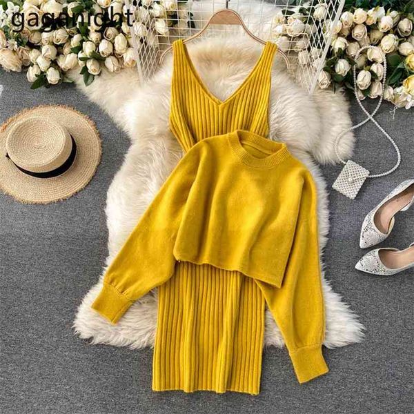 spring women two pieces set casual loose knitted cropped sweater knitting jumper skirt suit girls outfit 210601, White
spring women two pieces set casual loose knitted cropped sweater knitting jumper skirt suit girls outfit 210601, White