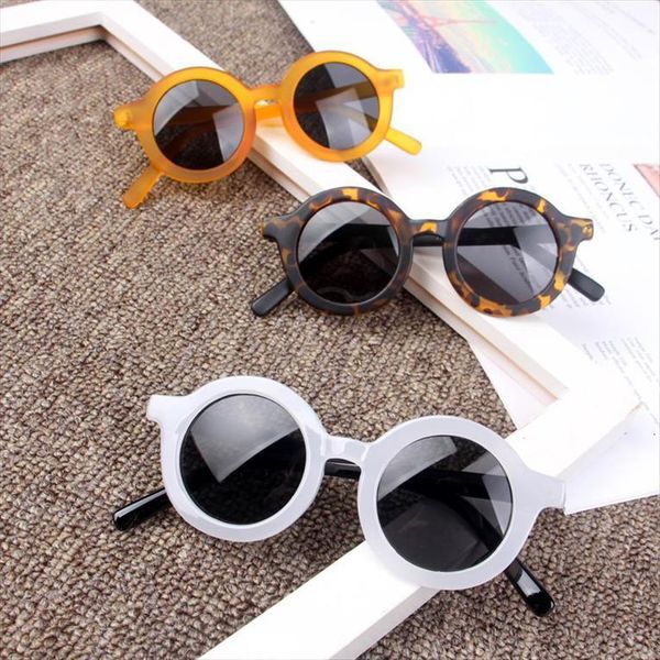 Kids Round Sunglasses Child Boys Girls Uv400 Sun Glasses Children Eyeglasses Eyewear Gafas Oculos De Sol, White;black
Kids Round Sunglasses Child Boys Girls Uv400 Sun Glasses Children Eyeglasses Eyewear Gafas Oculos De Sol, White;black