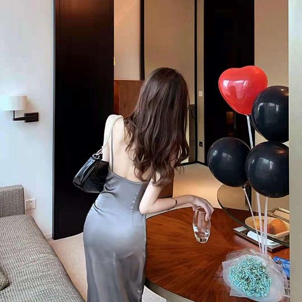 women's swimwear banquet low chest long forked dress 2021 dew back holiday waist isted ter, White;black
women's swimwear banquet low chest long forked dress 2021 dew back holiday waist isted ter, White;black