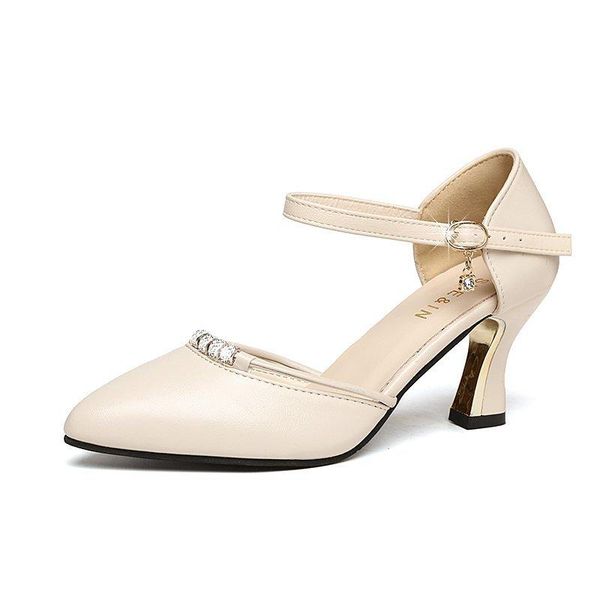 summer korean version of the word buckle thick heel sandals simple and versatile beaded fashion women's, Black
summer korean version of the word buckle thick heel sandals simple and versatile beaded fashion women's, Black