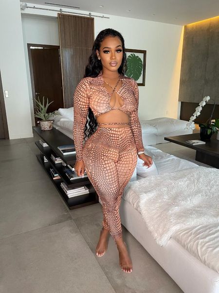 women's two piece pants summer outfits for women 2021 high stretch fabric criss-cross long pant peice set solid color ol, White
women's two piece pants summer outfits for women 2021 high stretch fabric criss-cross long pant peice set solid color ol, White