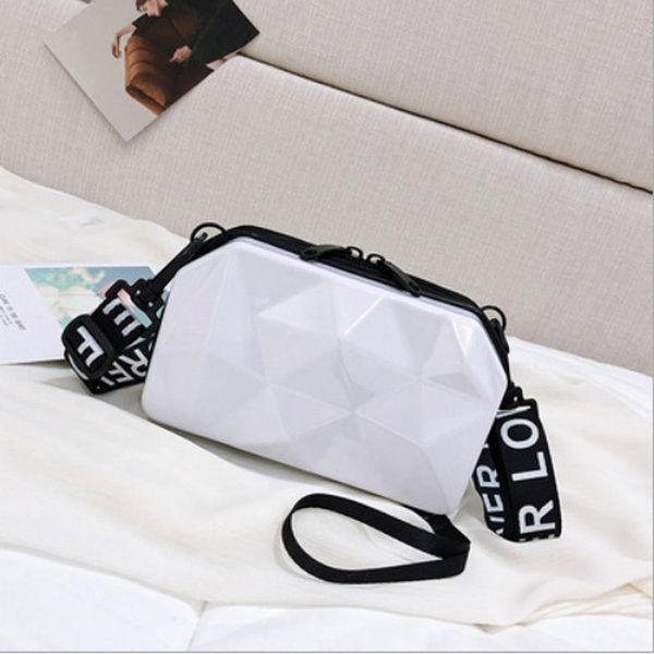 3pcs messenger bag women pc prismatic shaped irregular zipper cosmetic bags mix color
3pcs messenger bag women pc prismatic shaped irregular zipper cosmetic bags mix color
