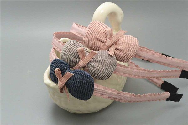 oaoleer playful and cute spring summer flower bow shape children's headband headwraps for girls hair accessories, Slivery;white
oaoleer playful and cute spring summer flower bow shape children's headband headwraps for girls hair accessories, Slivery;white