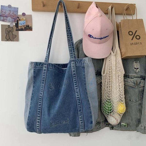 shoulder bags 2021 summer female single bag durable vintage casual denim tote handle designer crossbody
shoulder bags 2021 summer female single bag durable vintage casual denim tote handle designer crossbody