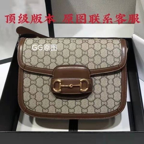 factory outlet luxury handbags and storage 1955 burst fire same old flower single shoulder messenger high version leather saddle buckle
factory outlet luxury handbags and storage 1955 burst fire same old flower single shoulder messenger high version leather saddle buckle