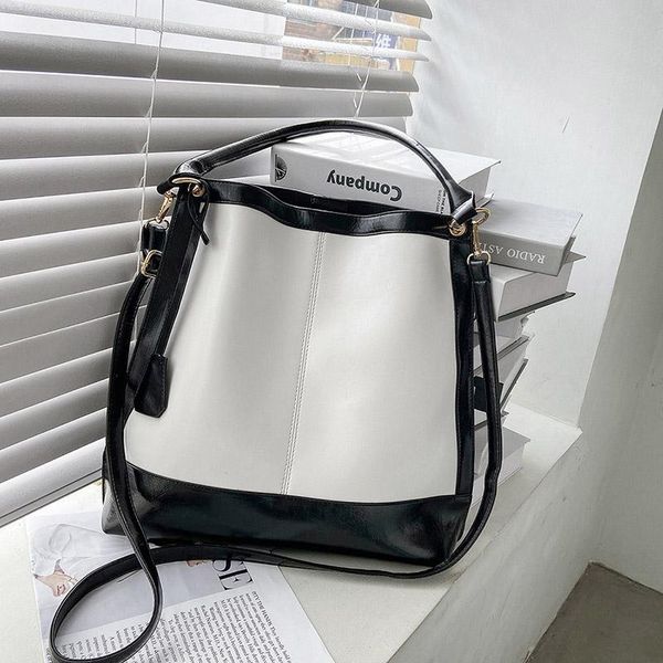 evening bags high capacity pu leather bucket crossbody shoulder for women 2021 summer luxury handbags female big travel tote bag
evening bags high capacity pu leather bucket crossbody shoulder for women 2021 summer luxury handbags female big travel tote bag