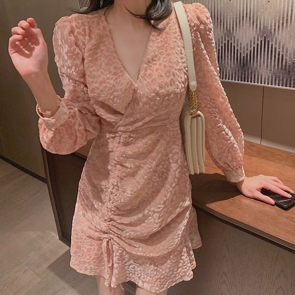 french minority design skirt light mature small fragrance waist slim temperament long sleeve floral dress women's autumn, Black;gray
french minority design skirt light mature small fragrance waist slim temperament long sleeve floral dress women's autumn, Black;gray