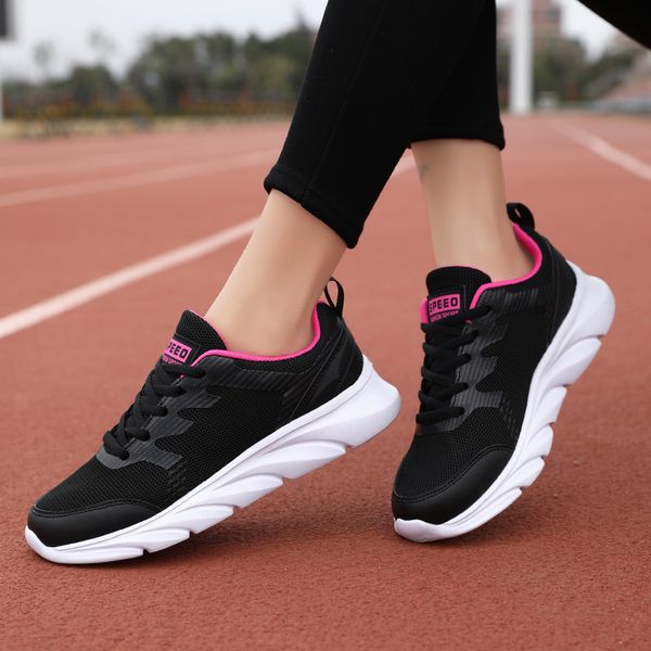 wholesale 2021 tennis for men womens sport running shoes super light breathable runners black white pink outdoor sneakers eur 35-41 wy04-868
wholesale 2021 tennis for men womens sport running shoes super light breathable runners black white pink outdoor sneakers eur 35-41 wy04-868
