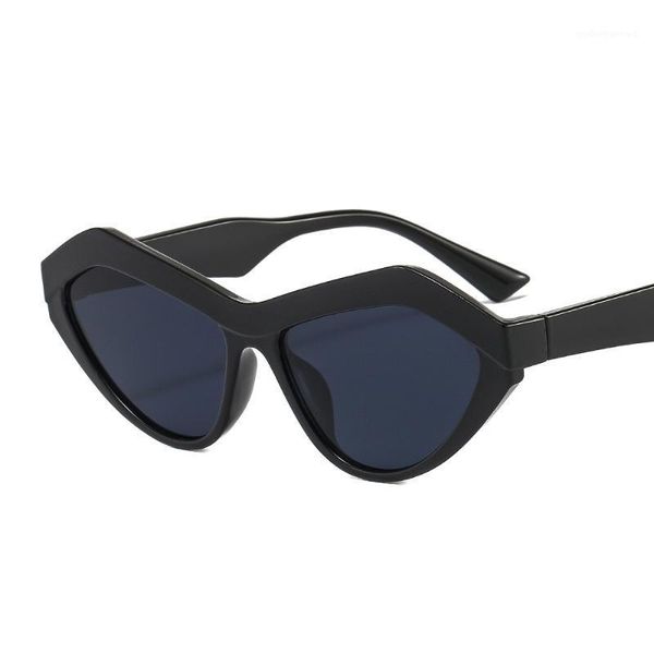fashion women irregular sunglass men sunglasses 2021 shades retro cat eye eyewear sun glasses female uv400 oculos, White;black
fashion women irregular sunglass men sunglasses 2021 shades retro cat eye eyewear sun glasses female uv400 oculos, White;black