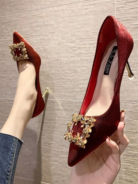 high heels women's spring and autumn 2021 korean style simple rhinestone stiletto pointed shallow mouth wedding shoes. dress shoes, Black
high heels women's spring and autumn 2021 korean style simple rhinestone stiletto pointed shallow mouth wedding shoes. dress shoes, Black