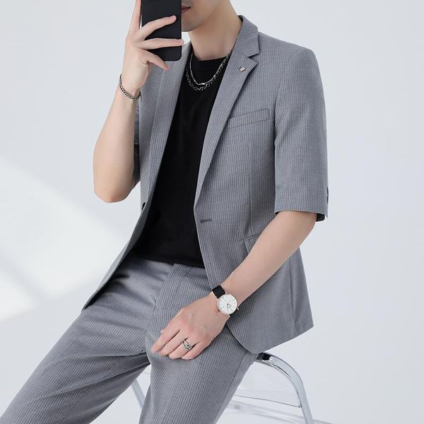 men's suits & blazers 2021 summer striped middle-sleeved suit two-piece business casual vacation fashion trend, White;black
men's suits & blazers 2021 summer striped middle-sleeved suit two-piece business casual vacation fashion trend, White;black