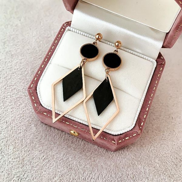 stud black titanium steel earrings 2021 tide korean temperament online celebrity fashion high sense personality, Golden;silver
stud black titanium steel earrings 2021 tide korean temperament online celebrity fashion high sense personality, Golden;silver