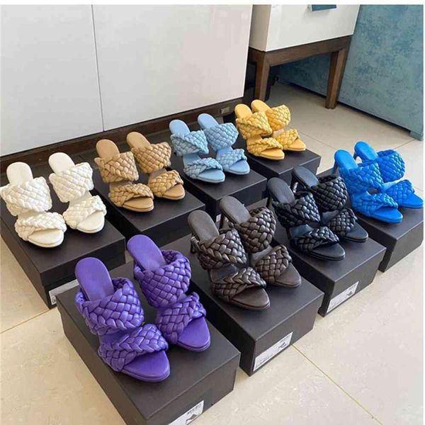 70% off wholesale sandals flip-flops summer new open toe one line net red versatile trend plaid weave high thin heel slippers for, Black
70% off wholesale sandals flip-flops summer new open toe one line net red versatile trend plaid weave high thin heel slippers for, Black