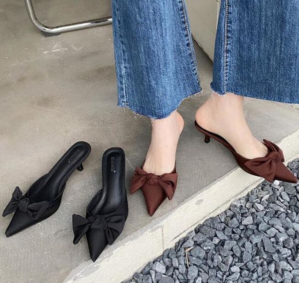 slippers 2021 autumn bow pointed stiletto muller shoes women's closed toe slides mules half ladies mid heel sandals, Black
slippers 2021 autumn bow pointed stiletto muller shoes women's closed toe slides mules half ladies mid heel sandals, Black