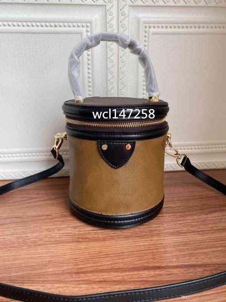 women classic presbyopic designers bags purses cannes makeup box modeling crossbody bucket bag handle and detachable shoulder strap 
women classic presbyopic designers bags purses cannes makeup box modeling crossbody bucket bag handle and detachable shoulder strap
