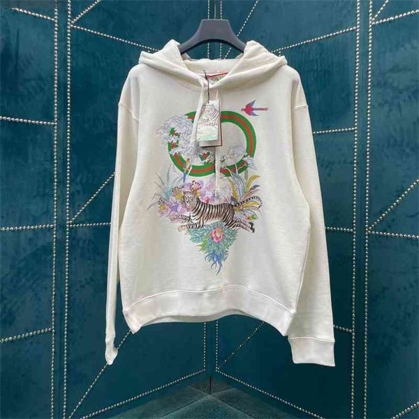 2022 spring, summer and autumn new family year of the letter printed hoodie casual fashion long sleeve trend 123, Black
2022 spring, summer and autumn new family year of the letter printed hoodie casual fashion long sleeve trend 123, Black