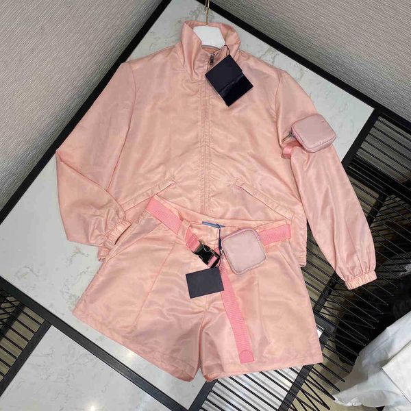 women's two piece pants pants 2 pieces set solid short zipper jacket with shorts removable belt bags casual outfit high-end street wear, White
women's two piece pants pants 2 pieces set solid short zipper jacket with shorts removable belt bags casual outfit high-end street wear, White