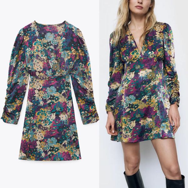 dresses elegant floral print mini women long sleeve vintage slim es female fashion side zip flower short vestido, Black;gray 
dresses elegant floral print mini women long sleeve vintage slim es female fashion side zip flower short vestido, Black;gray