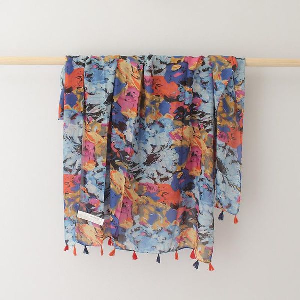 scarves 2021 arrived camouflaged floral print cotton linen scarf women thin long voile summer sunscreen beach cover up, Blue;gray
scarves 2021 arrived camouflaged floral print cotton linen scarf women thin long voile summer sunscreen beach cover up, Blue;gray