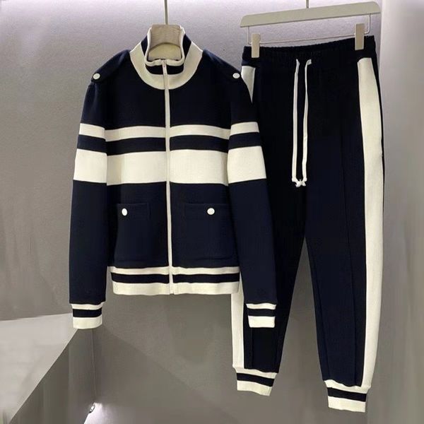 men's tracksuits spring sweater short casual jacket fine sports wear pants two-piece set d5b4, Gray
men's tracksuits spring sweater short casual jacket fine sports wear pants two-piece set d5b4, Gray