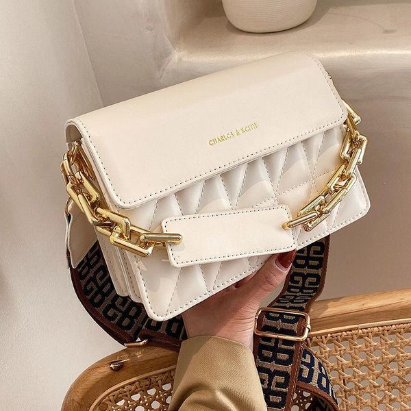 shoulder bags french lattice chain bag women's wedding party bread luxury designer 2021
shoulder bags french lattice chain bag women's wedding party bread luxury designer 2021