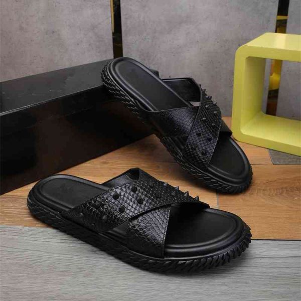 21 summer snake grain cowhide cross sandals chaoren net red rivet outdoor slippers lv11 guangzhou men's shoes, Black
21 summer snake grain cowhide cross sandals chaoren net red rivet outdoor slippers lv11 guangzhou men's shoes, Black
