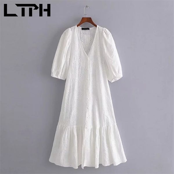 ltph vintage loose hollow embroidery women dress long elegant v-neck lantern sleeves single breasted dresses summer 210423, Black;gray
ltph vintage loose hollow embroidery women dress long elegant v-neck lantern sleeves single breasted dresses summer 210423, Black;gray