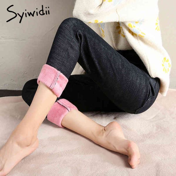 velvet jeans woman high waist plus size skinny women jeans pencil pants denim casual fleece winter warm stretch black blue pink 210417
velvet jeans woman high waist plus size skinny women jeans pencil pants denim casual fleece winter warm stretch black blue pink 210417