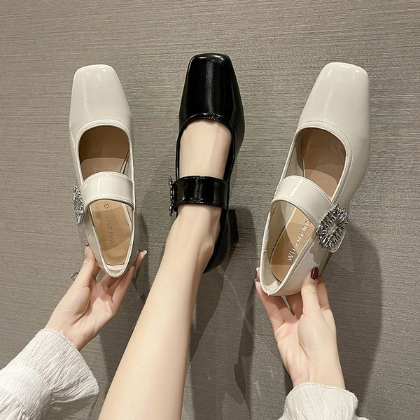 casual woman shoe modis black flats all-match square toe crystal shallow mouth female footwear new 2022 summer rhinestone on hee, Black;white
casual woman shoe modis black flats all-match square toe crystal shallow mouth female footwear new 2022 summer rhinestone on hee, Black;white