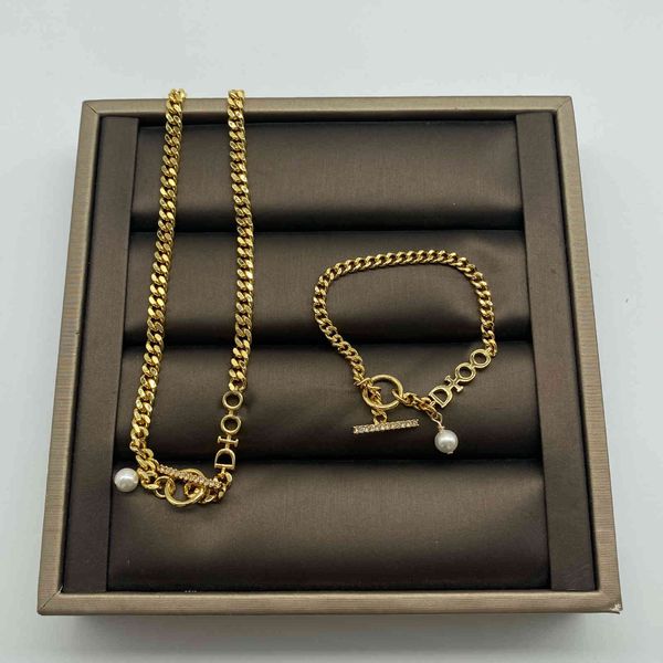 versatile fashion trend design sense boutique new style pearl letter necklace women's temperament atmosphere bracelet brass material, Silver
versatile fashion trend design sense boutique new style pearl letter necklace women's temperament atmosphere bracelet brass material, Silver