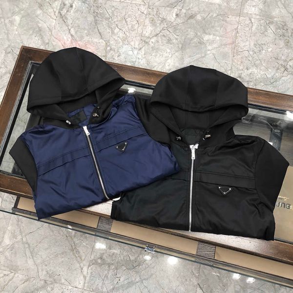 2021 mens bomber casual jackets high end designer fashion stitching knitted fabric luxury quality zip men's coat, Black;brown
2021 mens bomber casual jackets high end designer fashion stitching knitted fabric luxury quality zip men's coat, Black;brown