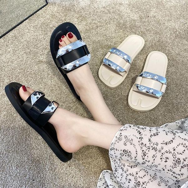 shoes woman 2021 slippers flat pantofle luxury slides low shale female beach rivet designer sabot basic pu rubber metal deco, Black
shoes woman 2021 slippers flat pantofle luxury slides low shale female beach rivet designer sabot basic pu rubber metal deco, Black