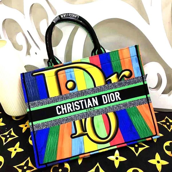 2021 star same large capacity shopping tote canvas lock embroidery hand women's bag crossbody bag ysj
2021 star same large capacity shopping tote canvas lock embroidery hand women's bag crossbody bag ysj