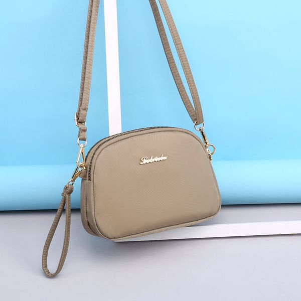 oxford cloth small mini messenger women's leisure nylon 2021 spring and summer one shoulder light mother's bag
oxford cloth small mini messenger women's leisure nylon 2021 spring and summer one shoulder light mother's bag