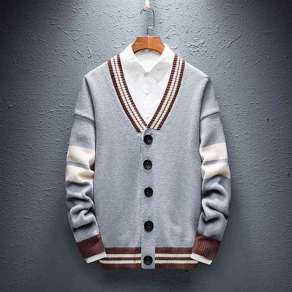 knit sweater loose cardigan coat 2021 autumn men's thickened korean winter trend outer, White;black
knit sweater loose cardigan coat 2021 autumn men's thickened korean winter trend outer, White;black