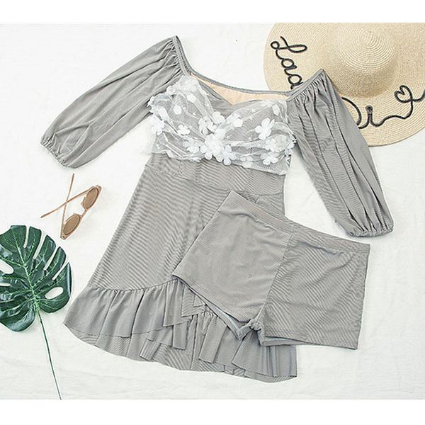 swimwear woman covered belly show thin bubble spring skirt fission 200 jins pants are conservative long-sleeved fashion, White;black
swimwear woman covered belly show thin bubble spring skirt fission 200 jins pants are conservative long-sleeved fashion, White;black