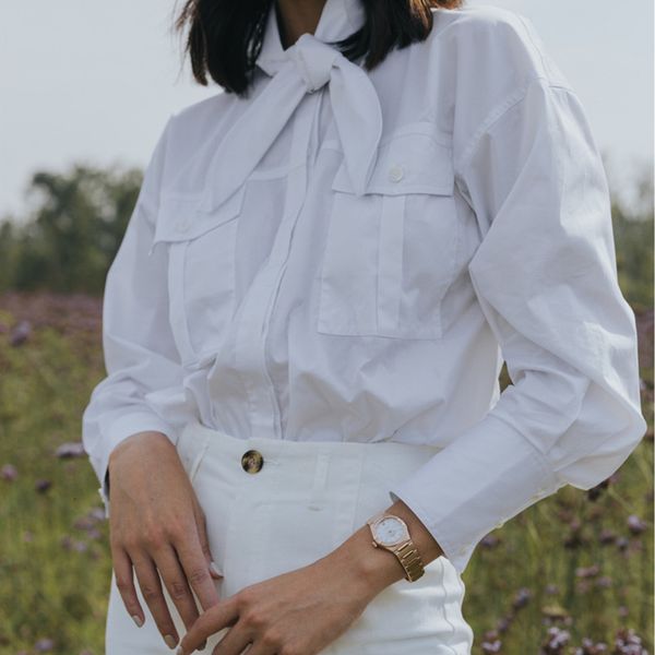 suit lace-up shirt women white cotton long sleeve vintage double pockets simple office lady blouse top, White;black
suit lace-up shirt women white cotton long sleeve vintage double pockets simple office lady blouse top, White;black