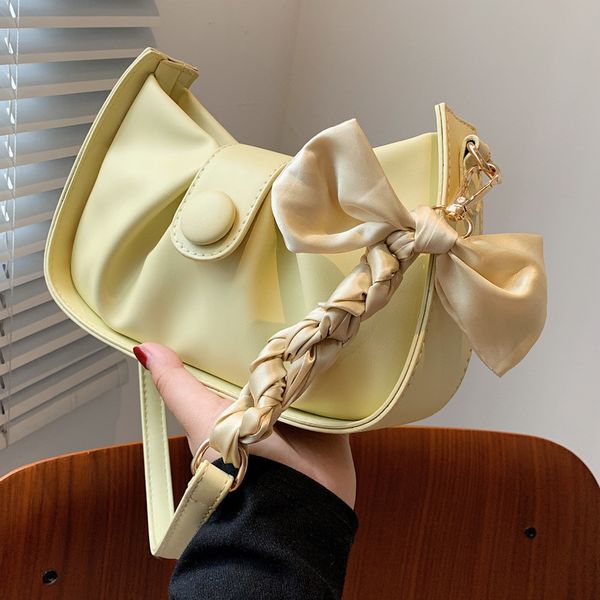 messenger silk one-shoulder female bag new trendy small baguette summer scarf fashion niche fresh 2021 wild hjngg
messenger silk one-shoulder female bag new trendy small baguette summer scarf fashion niche fresh 2021 wild hjngg