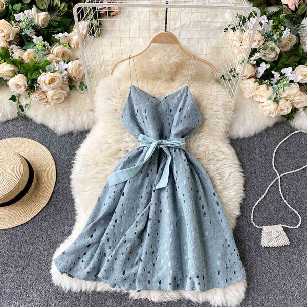 dresses women design hollow strap v neck sleeveless backless party es summer korean a-line streetwear short, Black;gray
dresses women design hollow strap v neck sleeveless backless party es summer korean a-line streetwear short, Black;gray